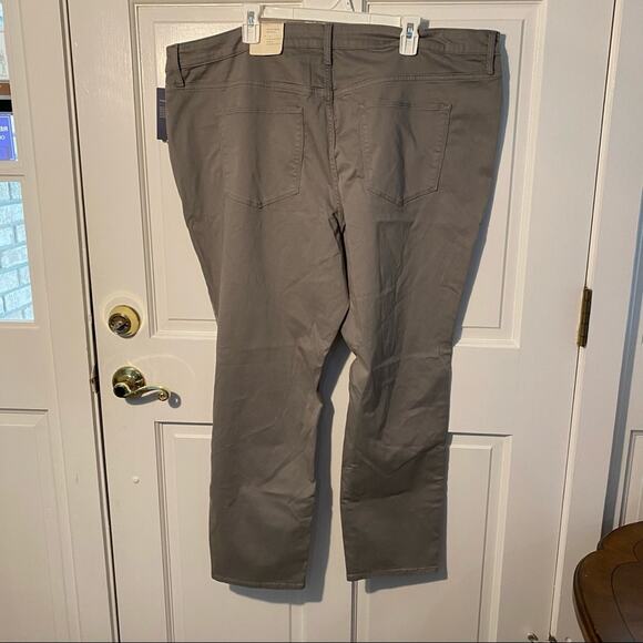 High-Rise Womens Jeans Size 24 Fly Button Skinny NWT Universal Thread - Picture 5 of 8